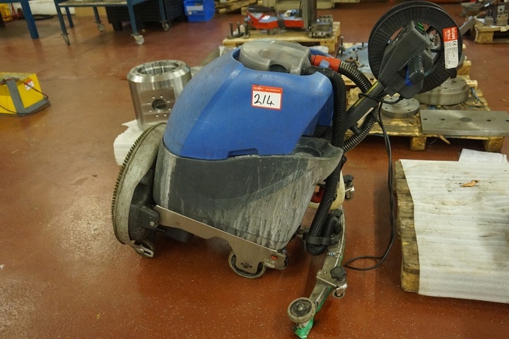 Numatic Floor Cleaner TT4055