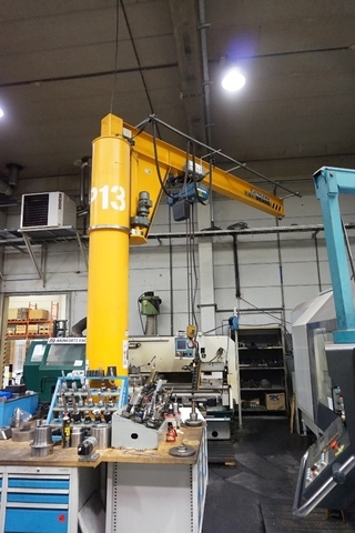 ZSL1600-4/4711 1.6 Ton Motorised Jib Crane