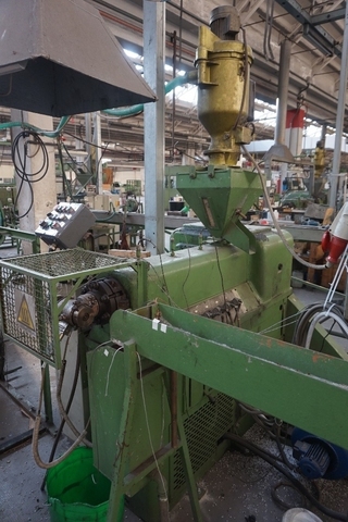 LUIGI BANDERA 45mm Extrusion Line with Payoff