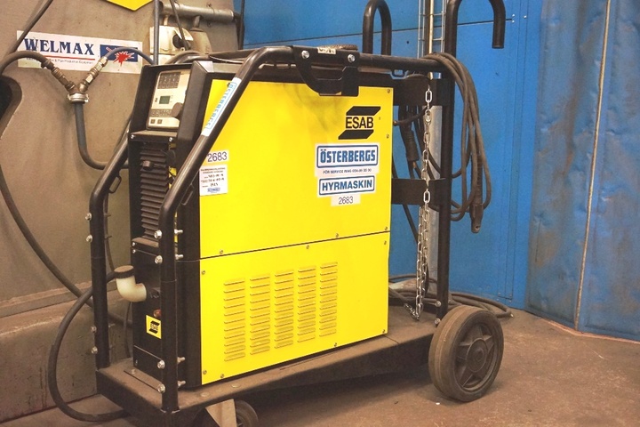 ESAB TIG 3001i Welder
