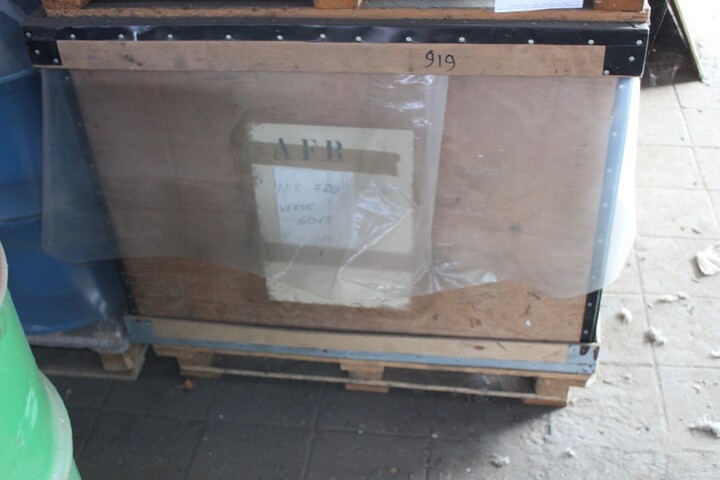 1400 kg of Plastic Material AFR 720 Colour Green 6018