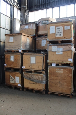 825 kg of Plastic Material COGEM AFR 745 Color Natural