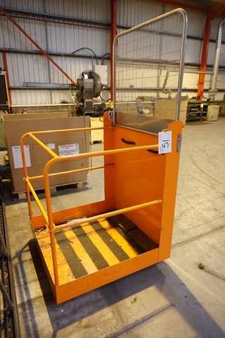 Lift Truck LAP-6 Fork Lift Access Cage