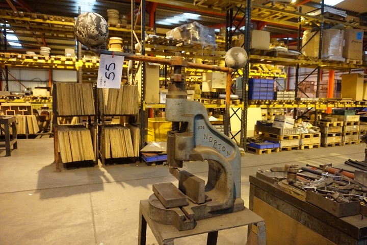 Norton 3DB Fly Press