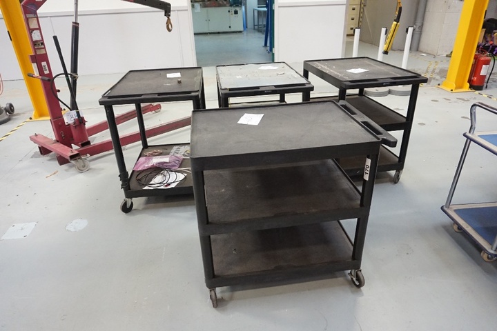 (4) Mobile Trolleys 0.80m x 0.60m