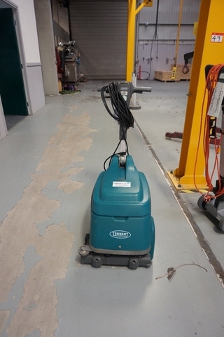 Tennant T1 Floor Cleaner