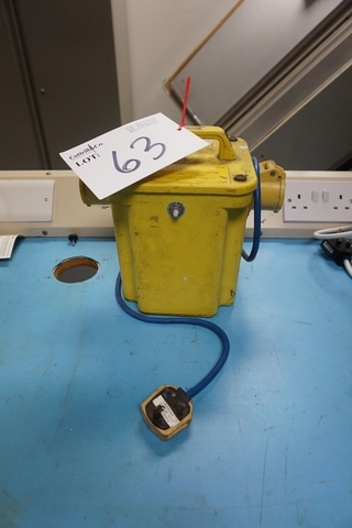 RS Transformer input 240V output 110V