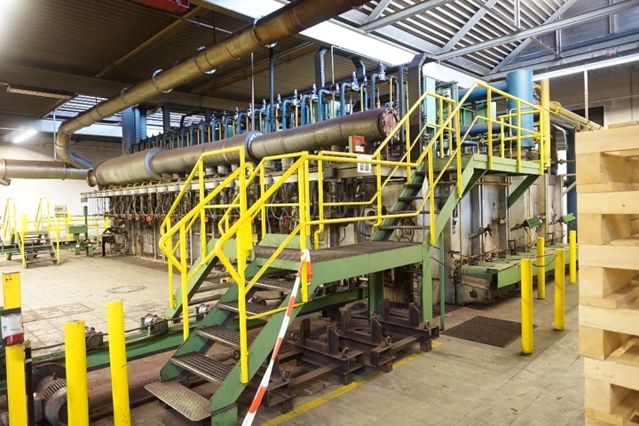 Ludwig OFAG Indugas Gas Heated Charging & Discharging Billet Furnace, Heat Exchanger