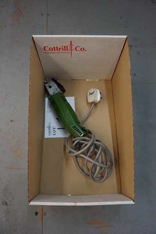 Suprena 1005A 240V Cloth Cutter