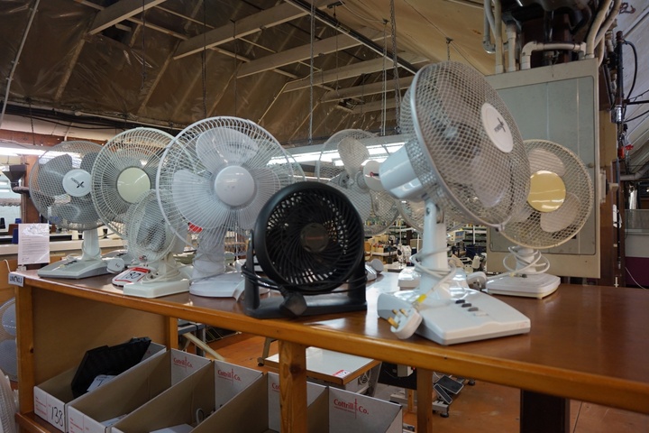 Desk and Floor Standing Fans (19) Approx.