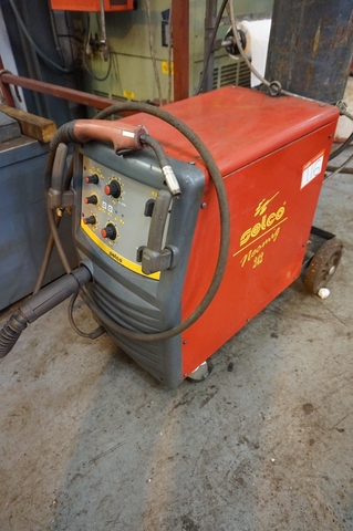 Selco Neomig 242 Mig Welder