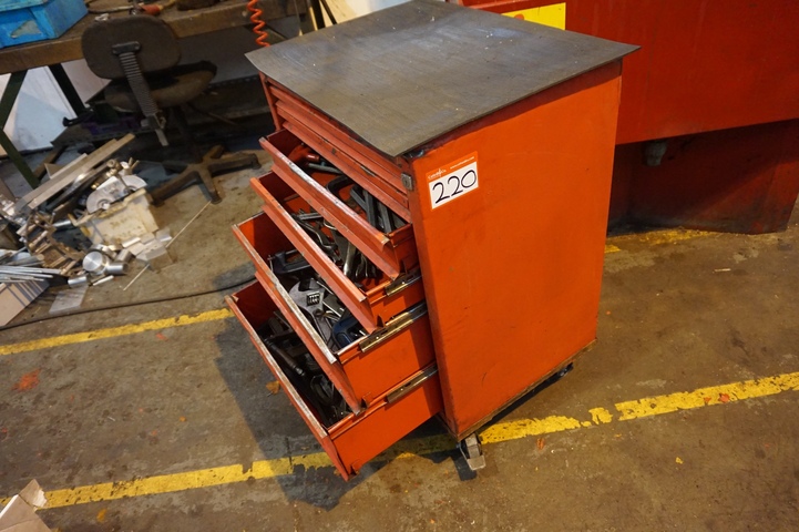 6-Draw Mobile Trolley