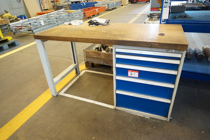 Garant Bench with 5 Drawer Cabinet