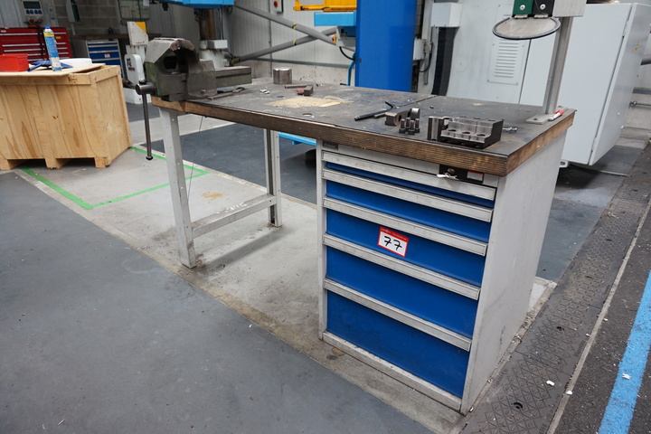 Garant Bench with 5 Drawer Cabinet and Vice