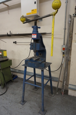 Norton 4DB Deep Throat Flypress on Stand, Handle and Weights