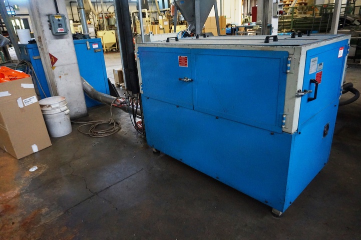 MECCANOPLASTICA 900 T Granulator