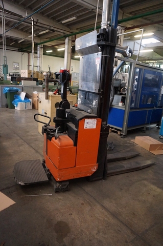 TOYOTA SLL/2.5 Electric Pedestrian Truck