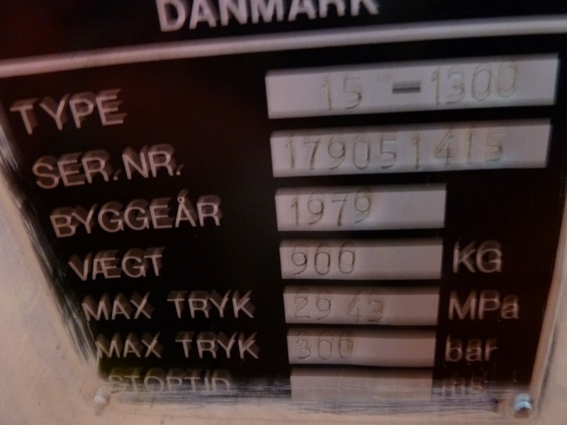 K & B Donewell 15-1300 , 15ton x 1300mm Over Bed Downstroke Hydraulic Press Brake