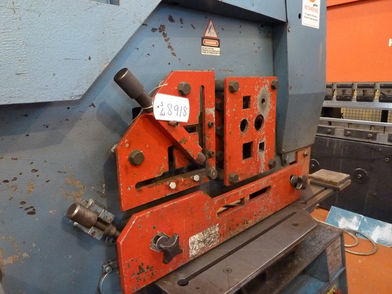 Kingsland 115XS, 115 Ton, Hydraulic Universal Steelworker