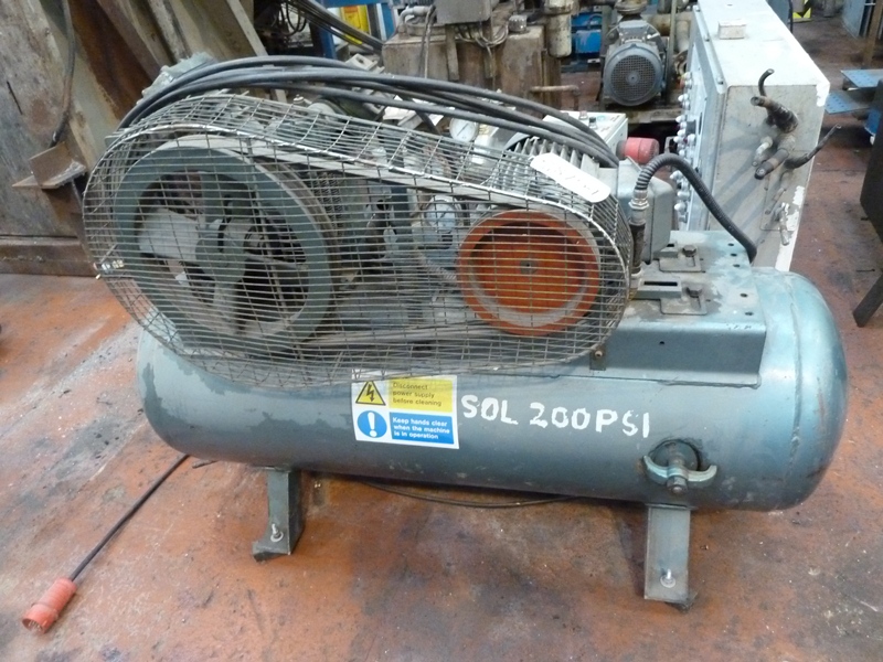 Ingersoll Rand Type 30, 15cfm Reciprocating, Receiver Mounted Air Compressor