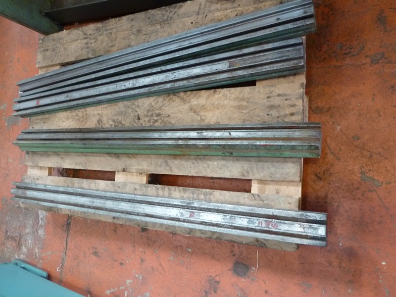 Sagita Manrhin 3050 x 6mm Hydraulic Swing Beam Guillotine Shear