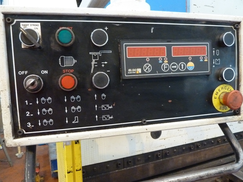 Durma HAP3080, 80 Ton x 3050 mm, Over bed downstroke hydraulic press brake