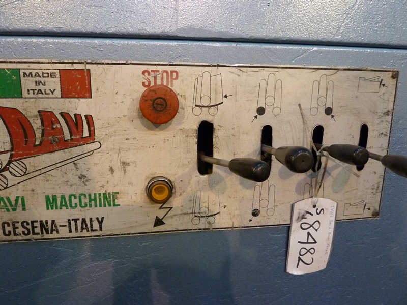 Davi 3050 mm x 8 mm, Three roll, hydraulic, double initial pinch plate bending rolls