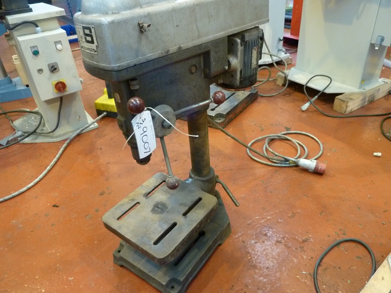 Q&S Model QDM625 - 5/8" ( 16mm) Belt Change Bench Drill