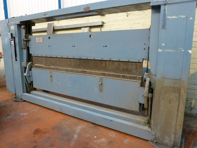 Keetona 100" x 1/8" (2540mm x 3mm), Hydroform Universal Bending and Folding Machine