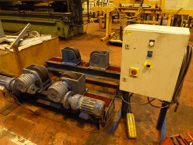 MG MCCR 2-Ton Variable Speed Conventional Welding Rotators