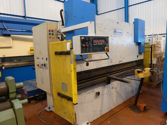 Durma HAP3080, 80 Ton x 3050 mm, Over bed downstroke hydraulic press brake