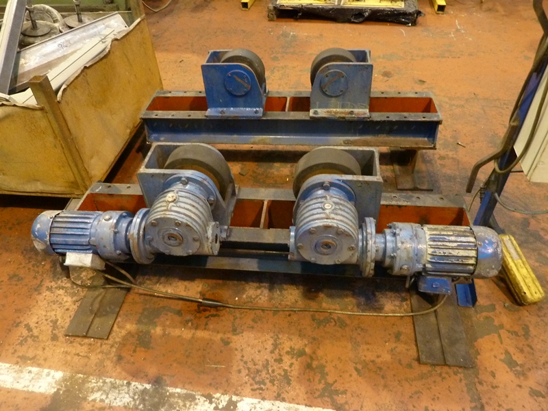 MG MCCR 2-Ton Variable Speed Conventional Welding Rotators