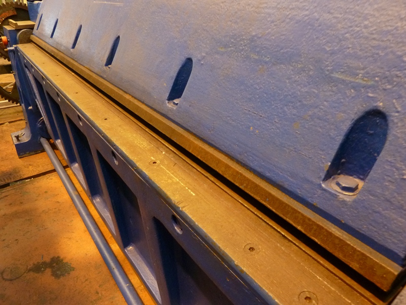 Frost Model 374, 2440 mm x 6 mm (8’ x ¼”), Power Operated Mechanical Driven Straight Folding  Machine