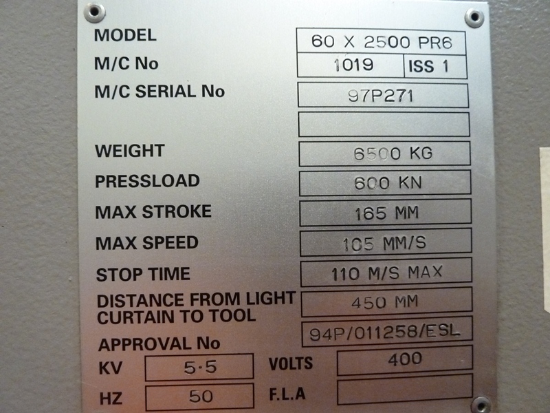 Edwards Pearson Model PR 60/25 – 60 Ton x 2550 mm, Over Bed Hydraulic Downstroke CNC Press Brake