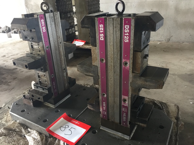 (2) x Fixtures with Hilma DS125 Vices