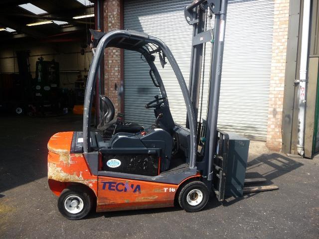 Tecna T-16 Electric Fork Lift Truck