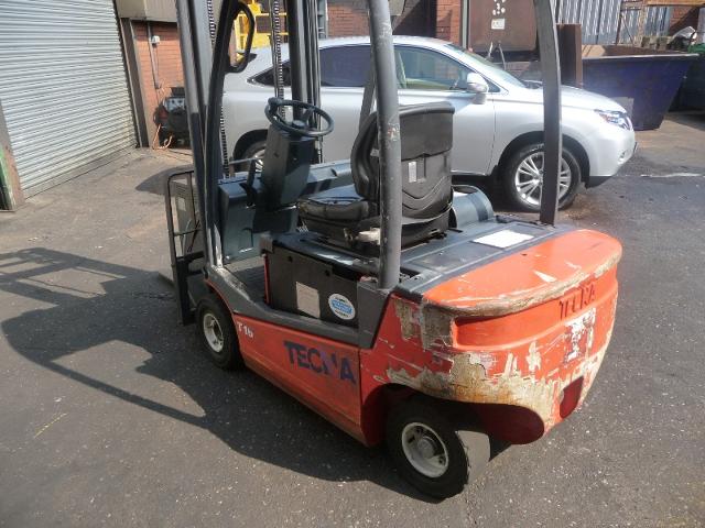 Tecna T-16 Electric Fork Lift Truck