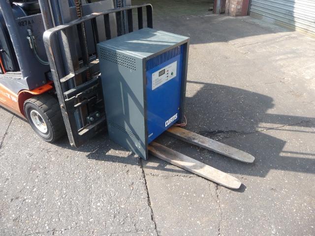 Tecna T-16 Electric Fork Lift Truck