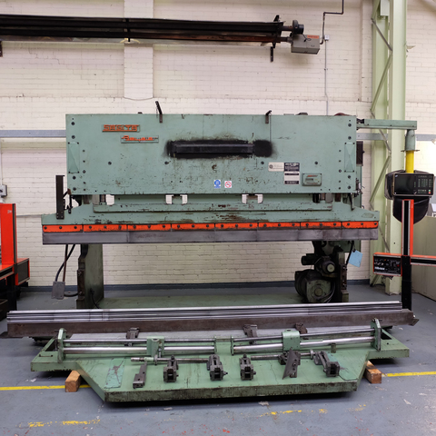 Sagita Beyeller Type 200/4000 Hydraulic Downstroke Press Brake