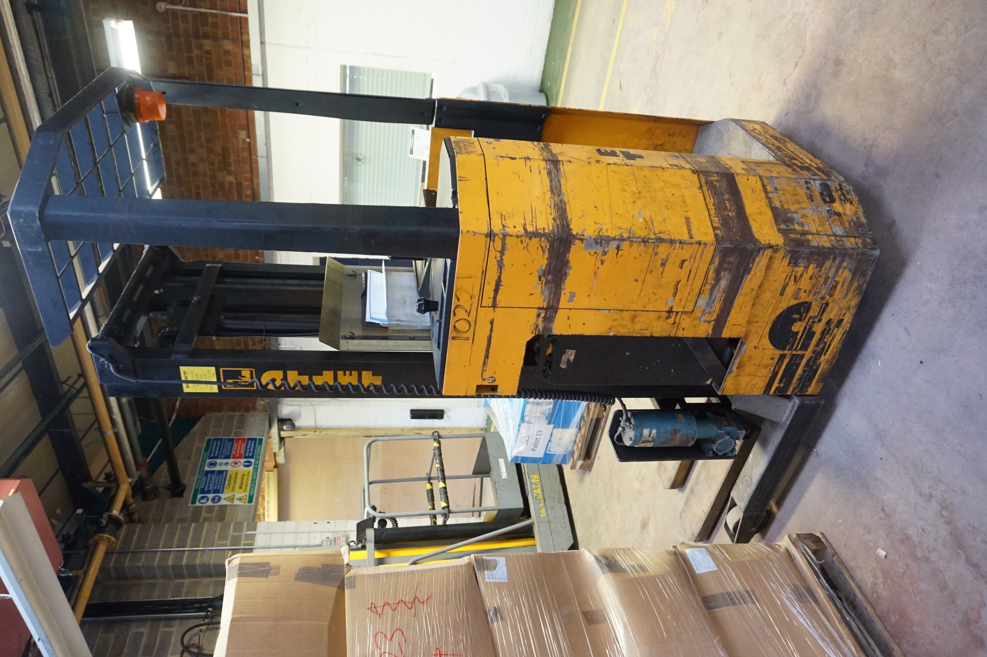 Atlet Reach Fork Truck Model 100T360/ATF/AJN