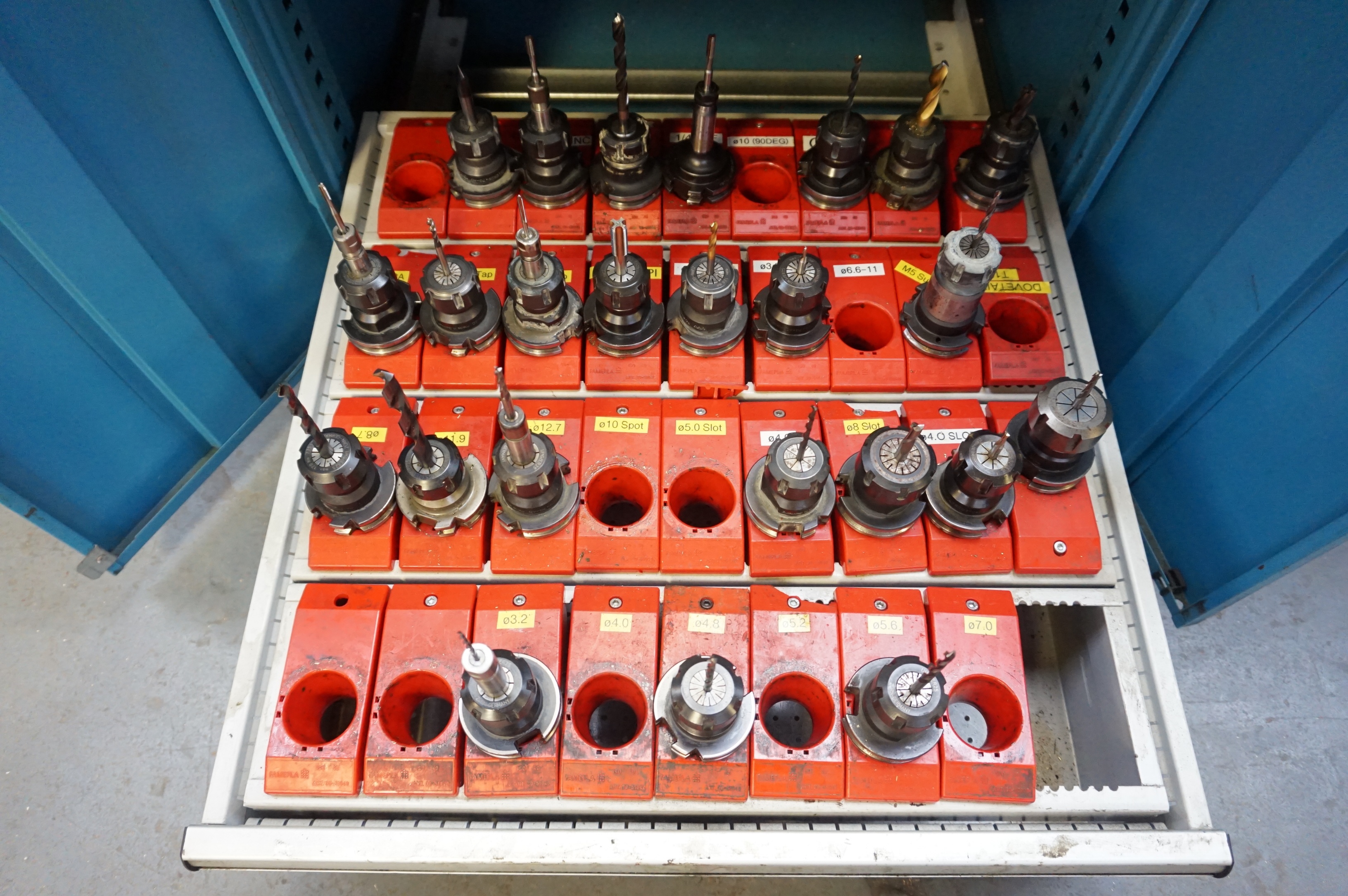 Polstore Cabinet with CAT40 Tooling