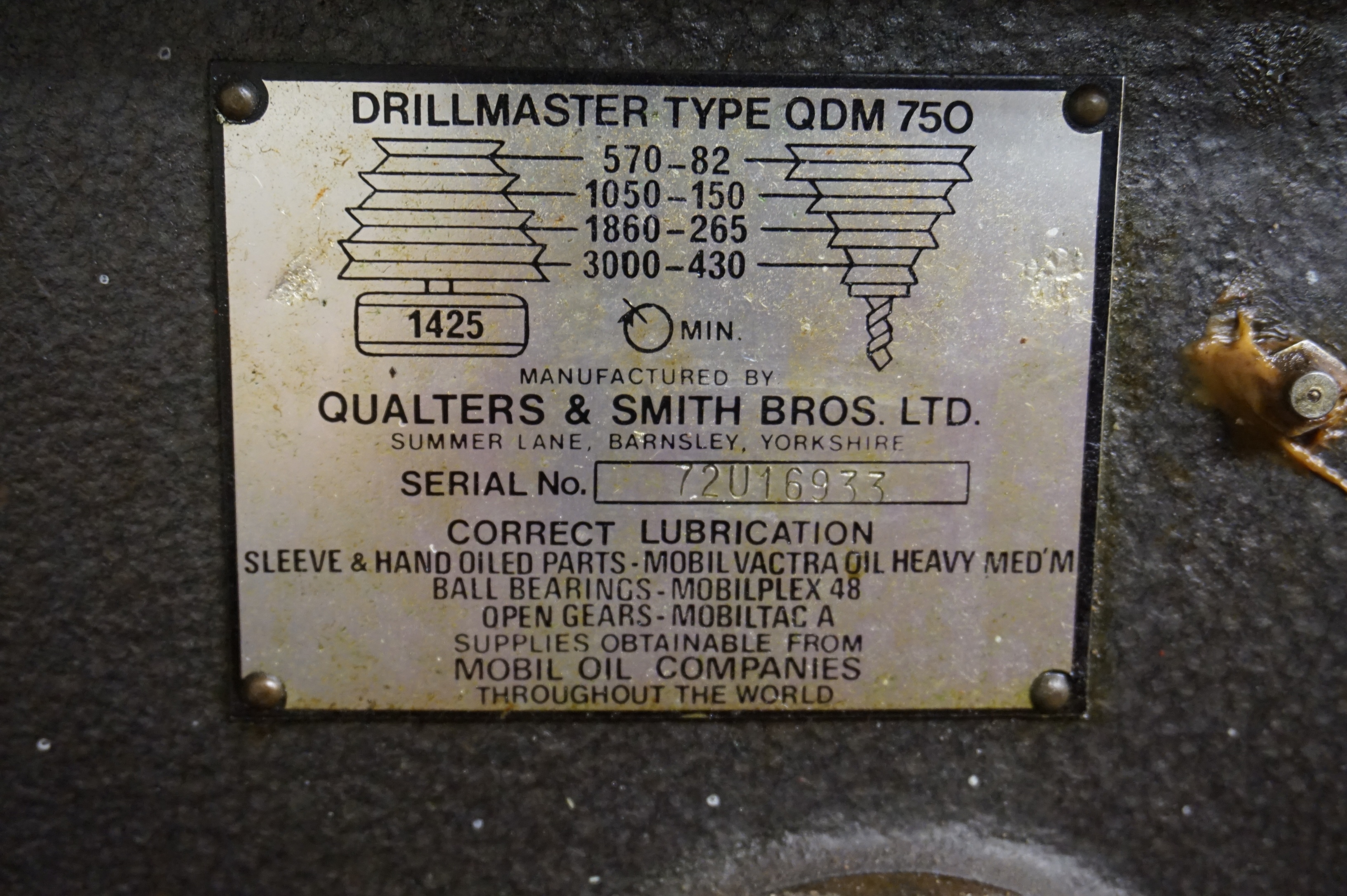 Q & S QDM 750 Pedestal Drill