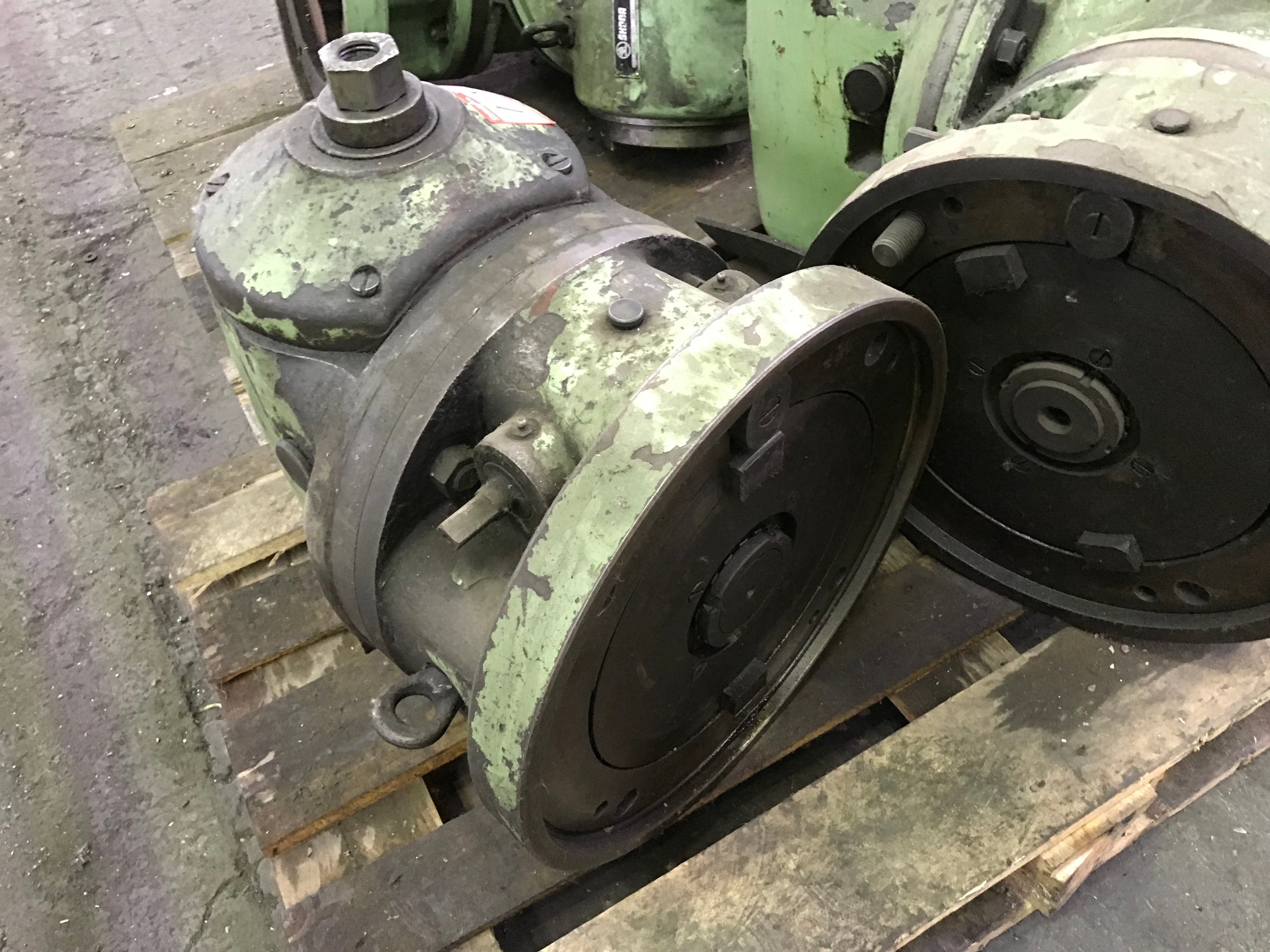Skoda 1FW2 Right Angle Head