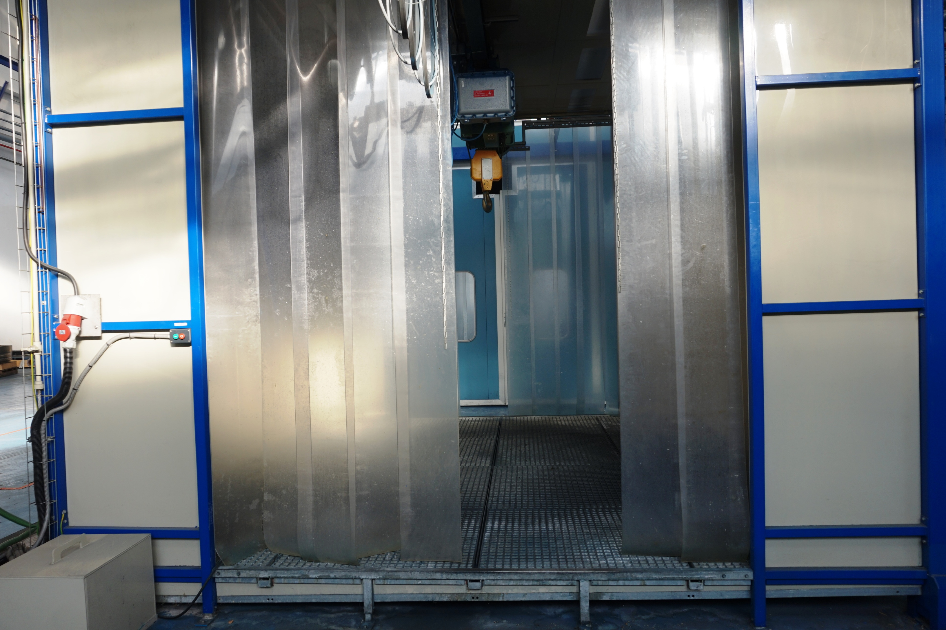Eco Air Italo-M-SV Manual Paint & Wash Booth