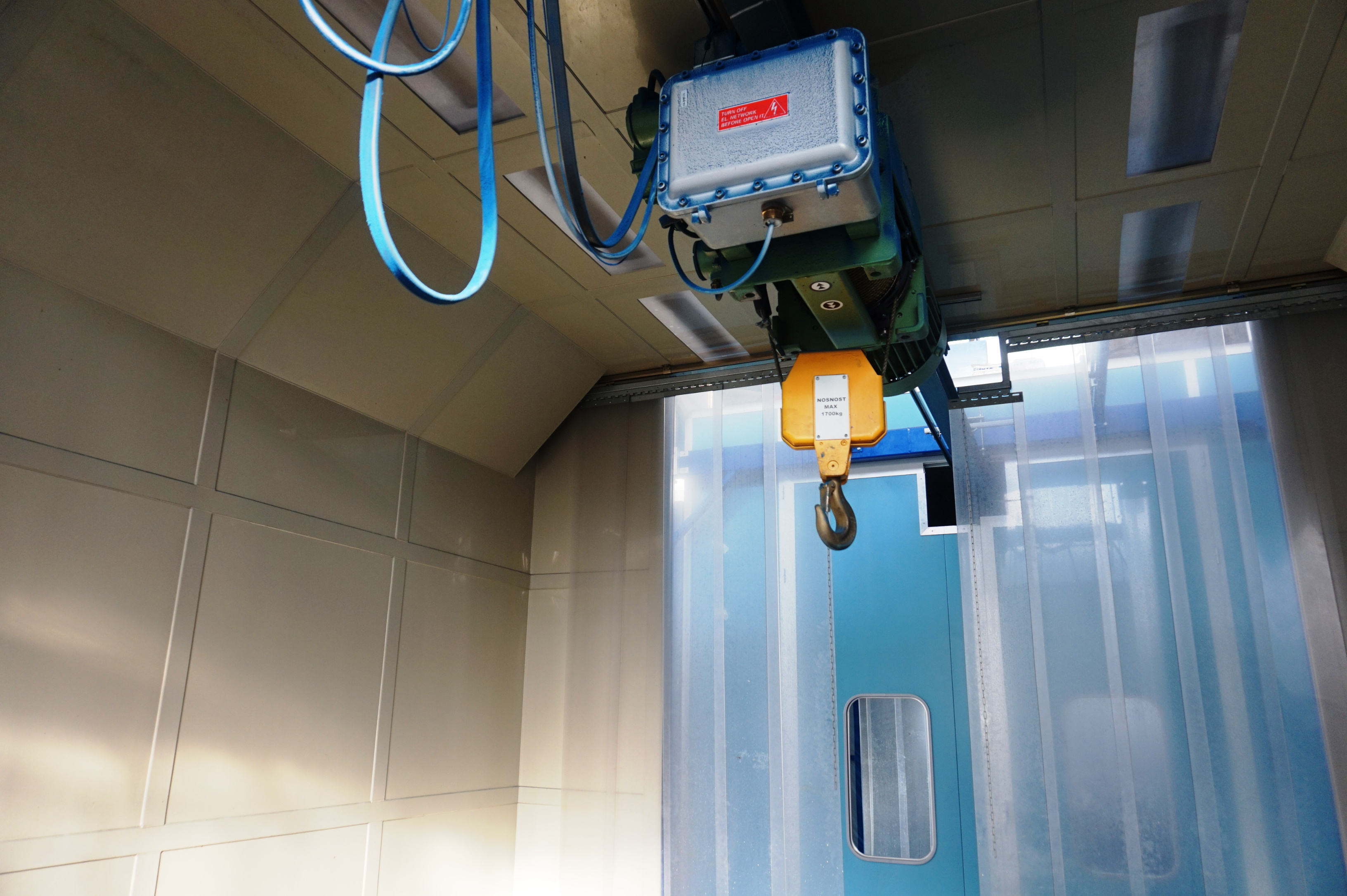 Eco Air Italo-M-SV Manual Paint & Wash Booth