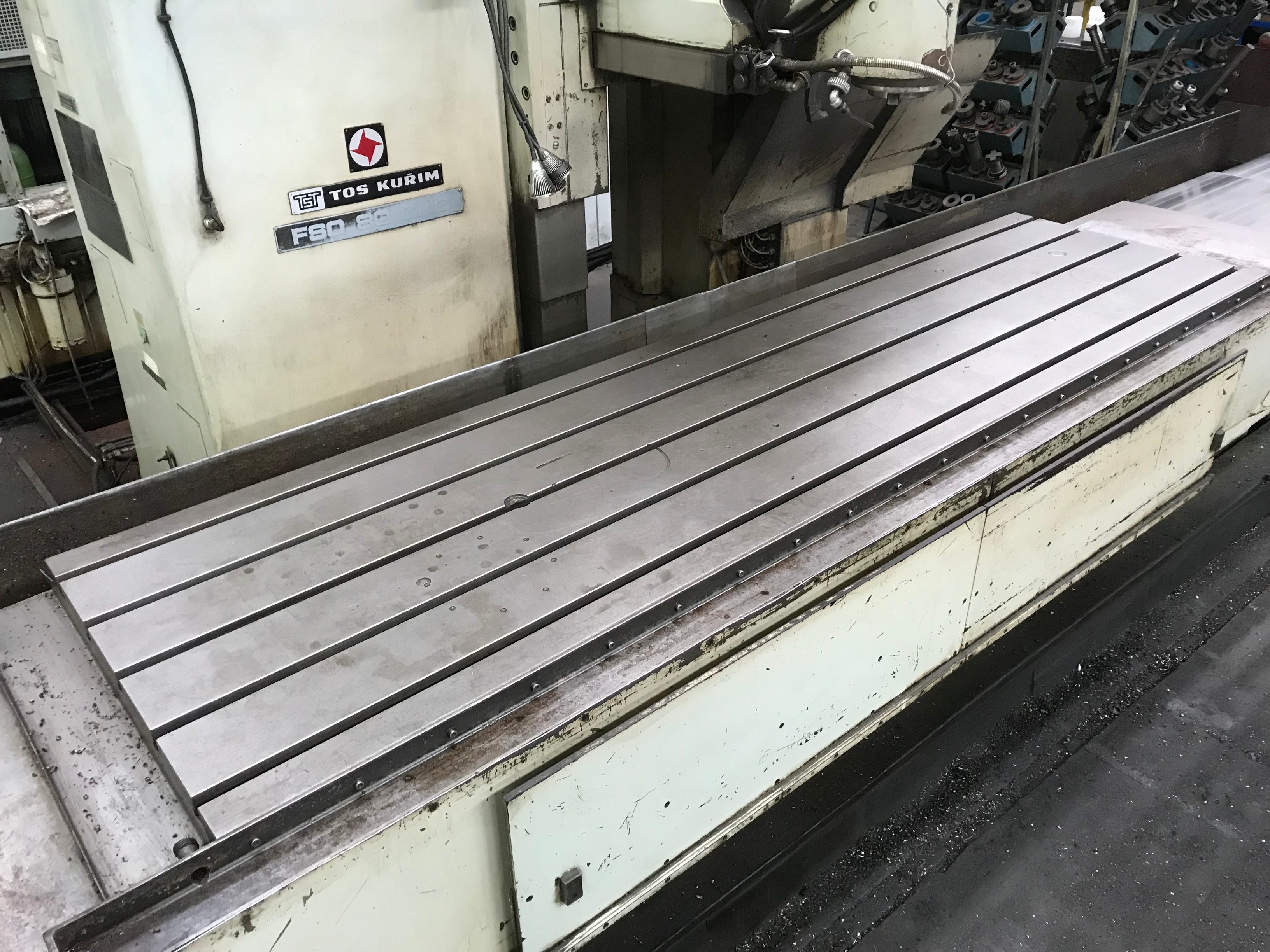 Tos Kurim FSQ 80 CNC Bedmill