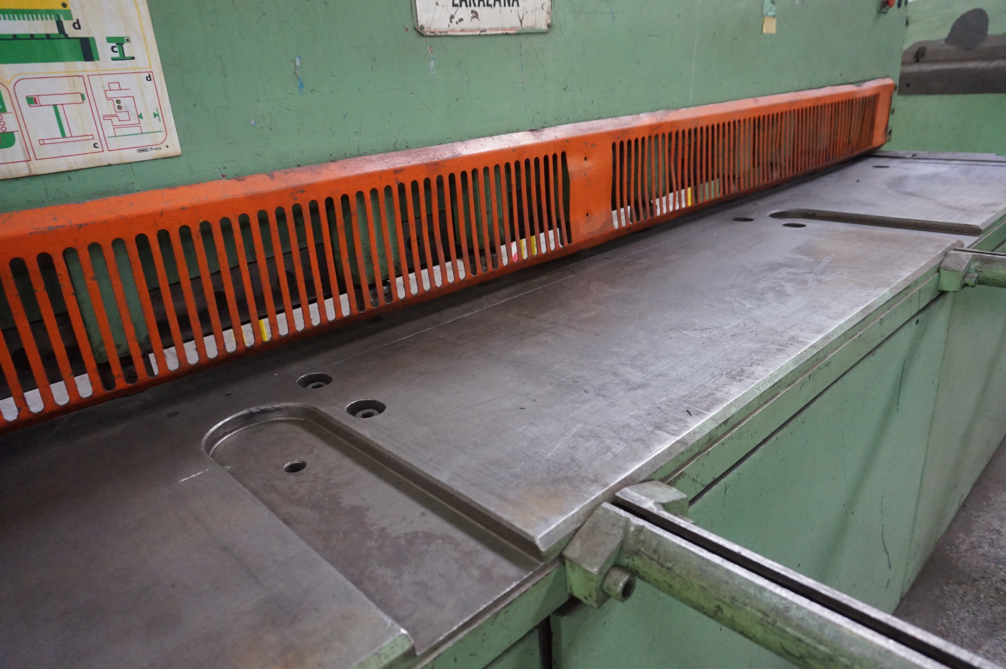 Strojaren 3000 x 6.3mm Guillotine