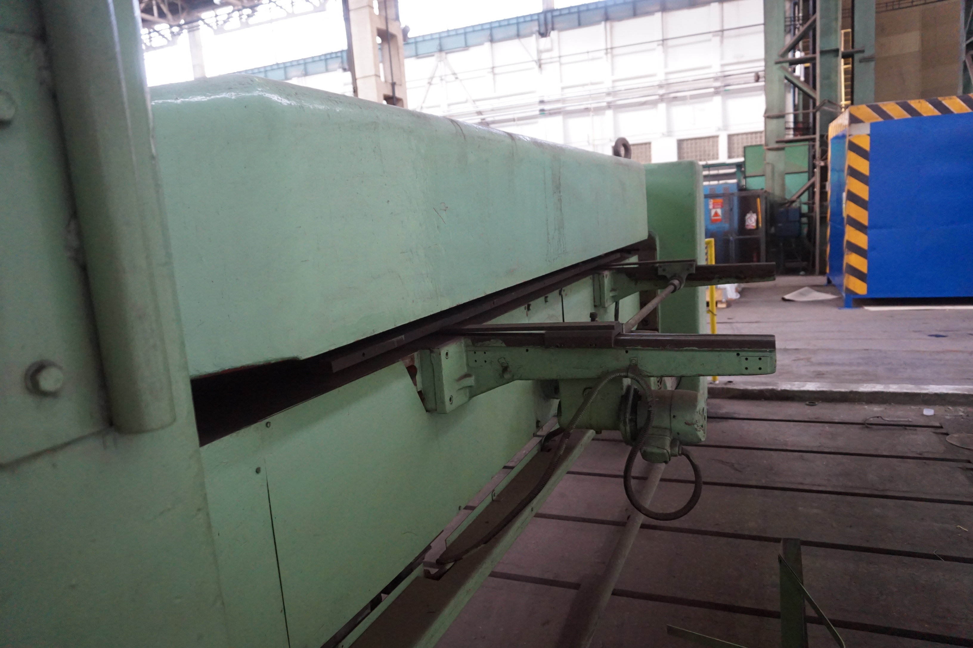 TOS XOM 3000 x 4B Folder
