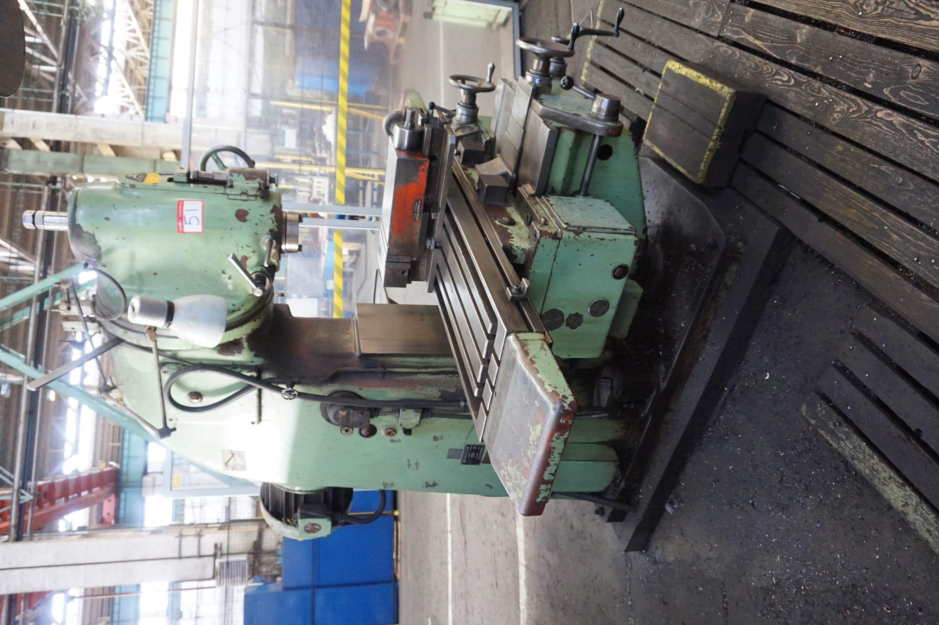 TOS VA4V Vertical Mill