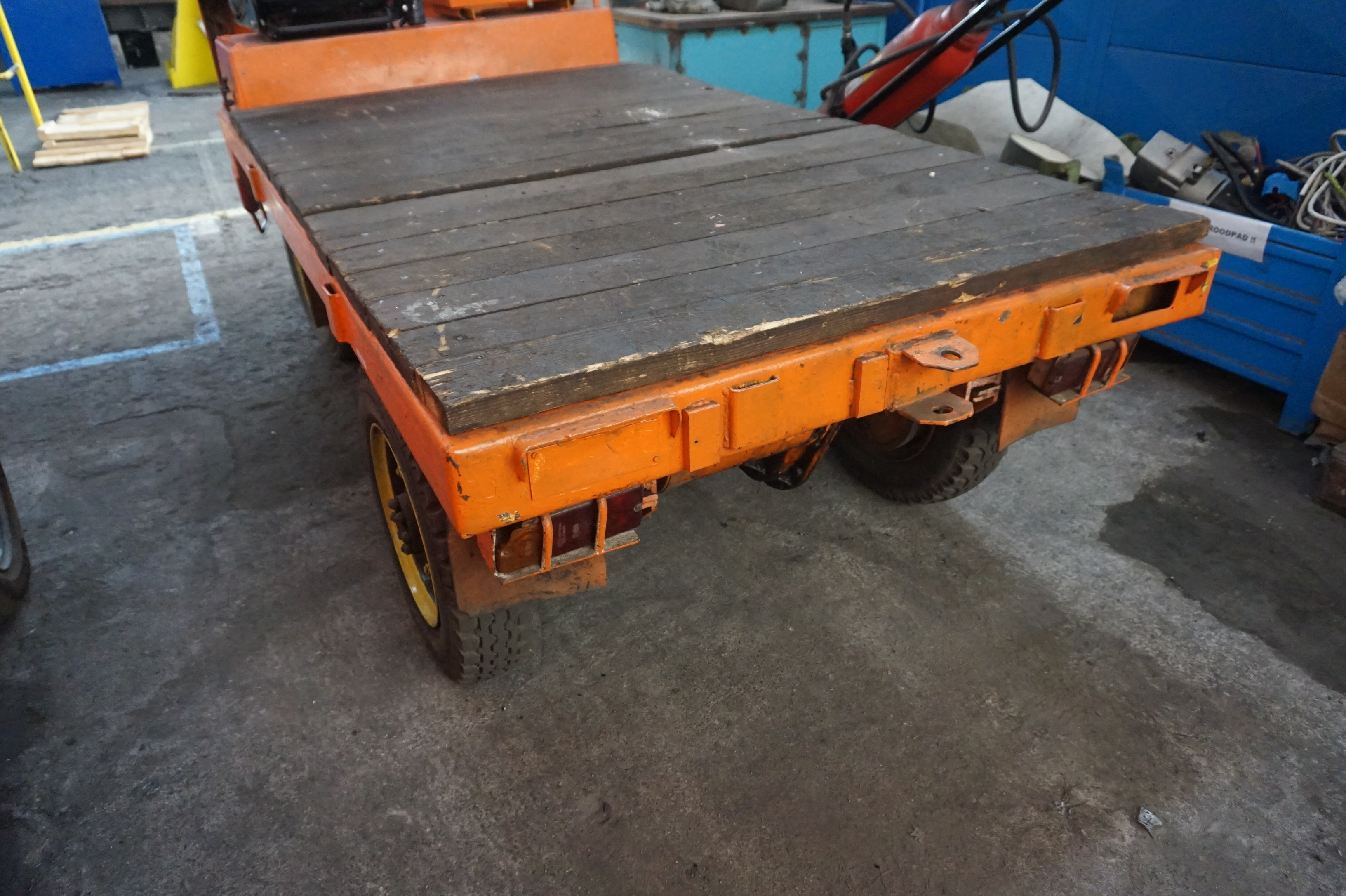 Balkancar Battery Electric Platform Truck